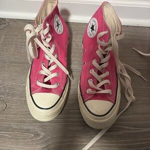 Converse pink size 8